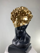 David Mighty sculpture, alternate view