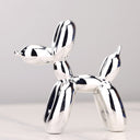 Balloon Dog sculpture, alternate view